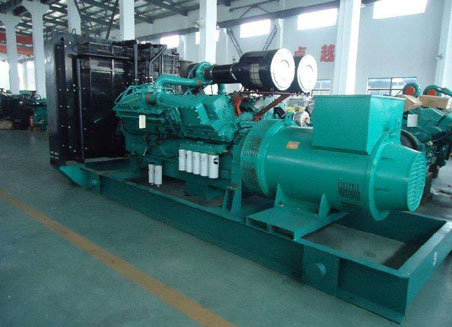 天等800kw康明斯柴油发电机组